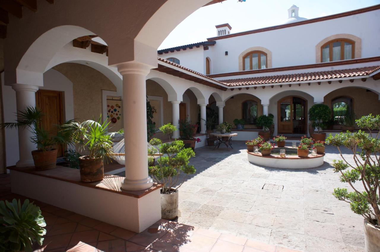 La Casona De Los Colibries El Pueblito  Dış mekan fotoğraf